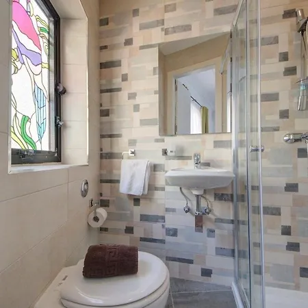Skyvue Penthouse With Jacuzzi And Seaviews * סליאמה